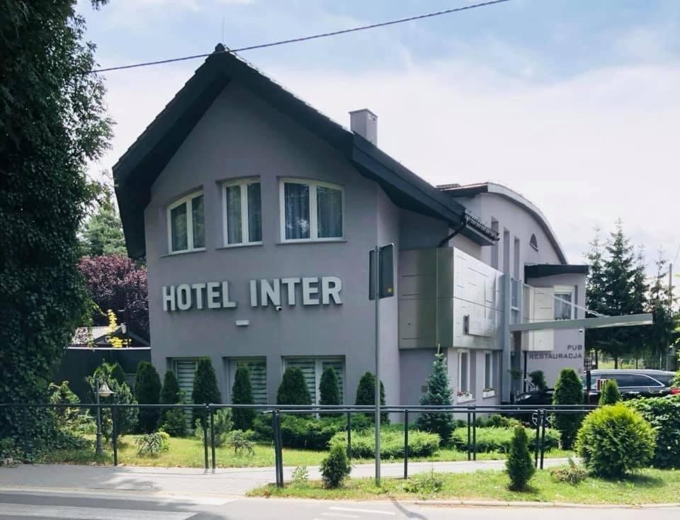 Hotel Inter Bielany Wrocławskie Eksteriør bilde