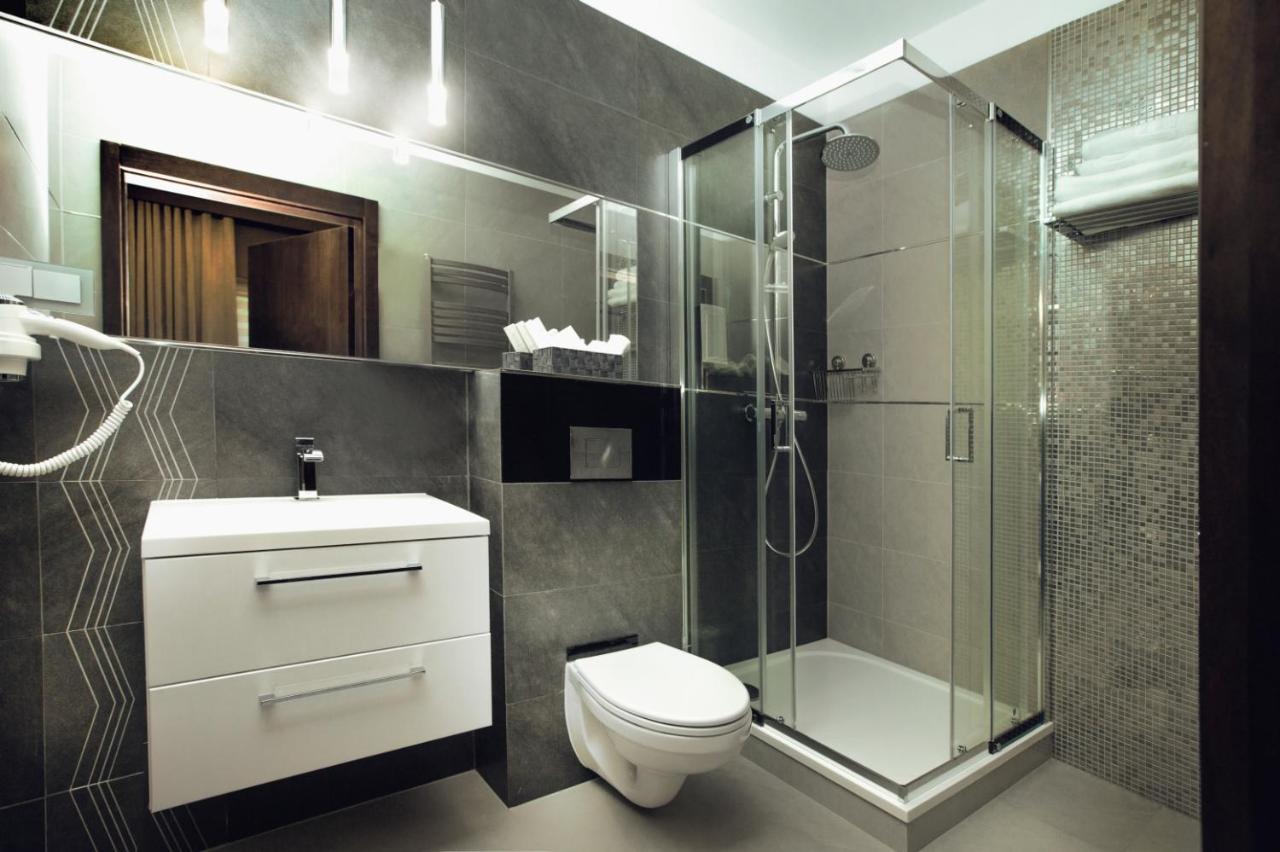 Hotel Inter Bielany Wrocławskie Eksteriør bilde