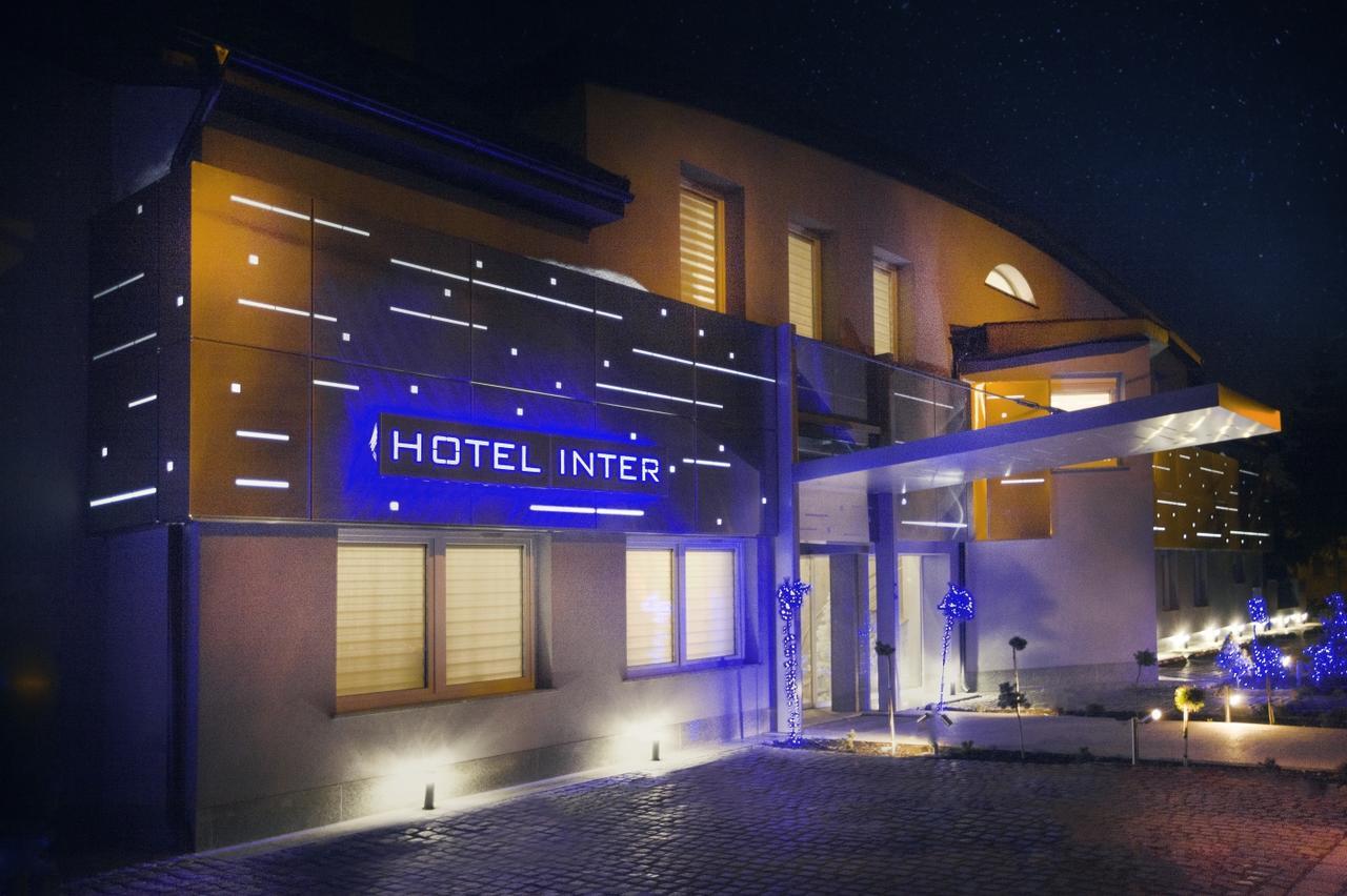 Hotel Inter Bielany Wrocławskie Eksteriør bilde
